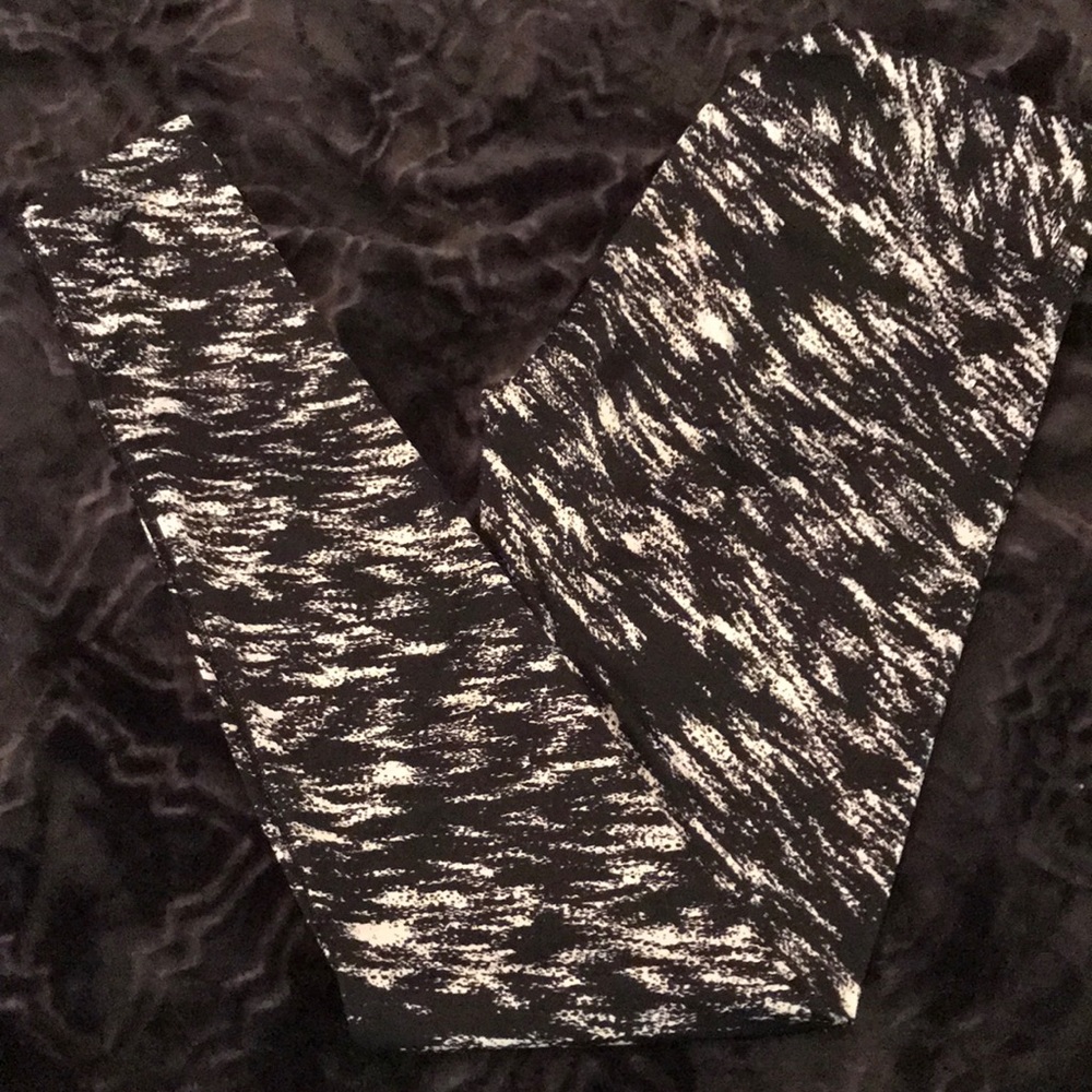 Beyond Yoga White Noise Full Length Leggings